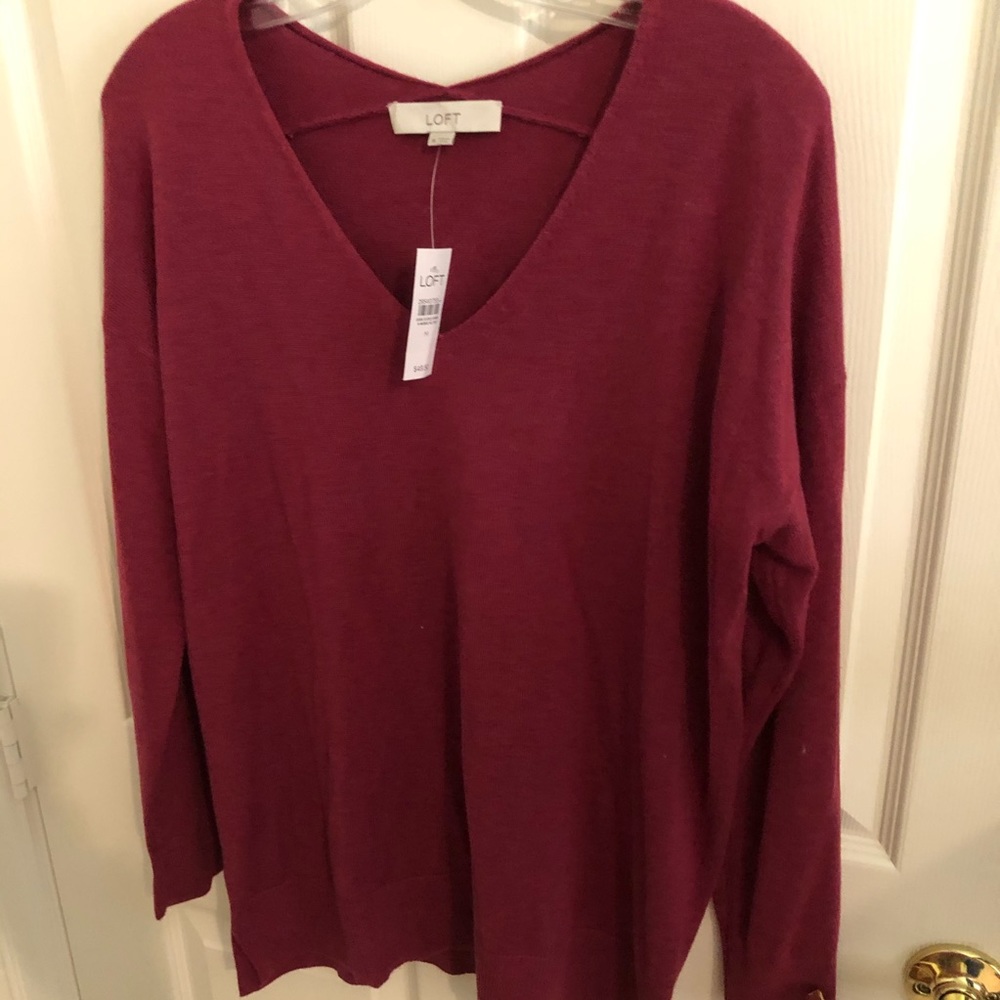 LOFT Women's V-Neck Sweater - Burgundy